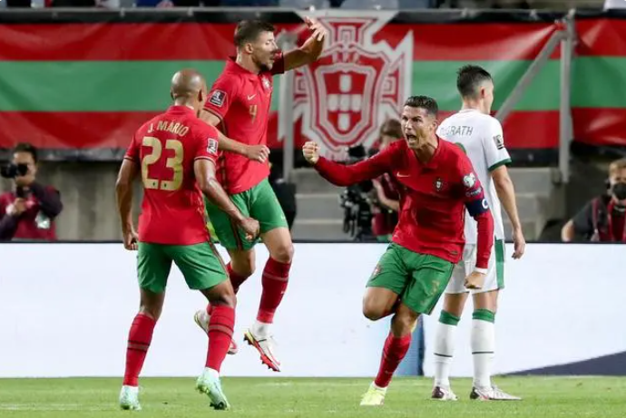 友谊赛-C罗梅开二度+中柱 葡萄牙3-0大胜爱尔兰
