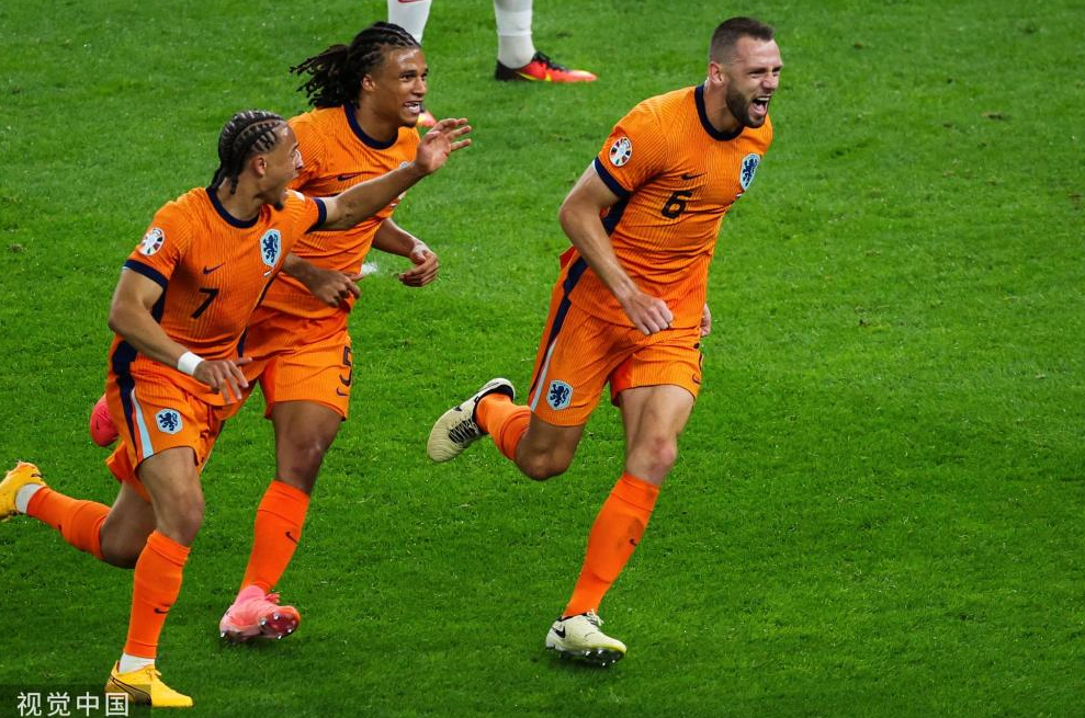 欧洲杯-德弗赖破门 荷兰击败土耳其半决赛对阵英格兰