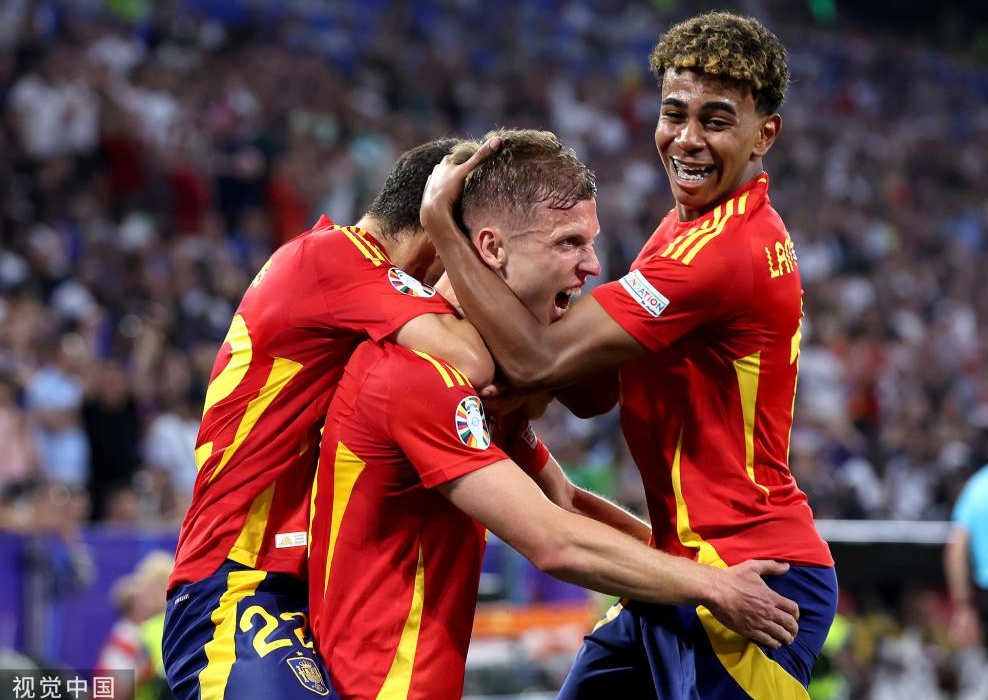 欧洲杯-亚马尔世界波奥尔莫破门 西班牙2-1逆转法国挺进决赛